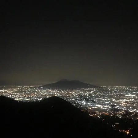 Nocleg ze śniadaniem Prestige Neapol