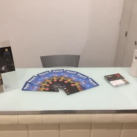 Prestige Nocleg ze śniadaniem Neapol