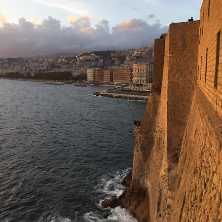 Prestige Nocleg ze śniadaniem Neapol