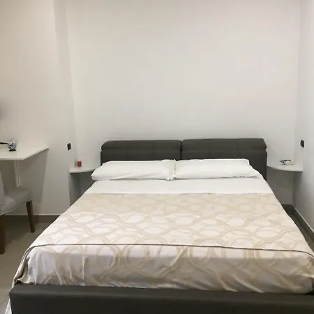 Prestige 2* Naples
