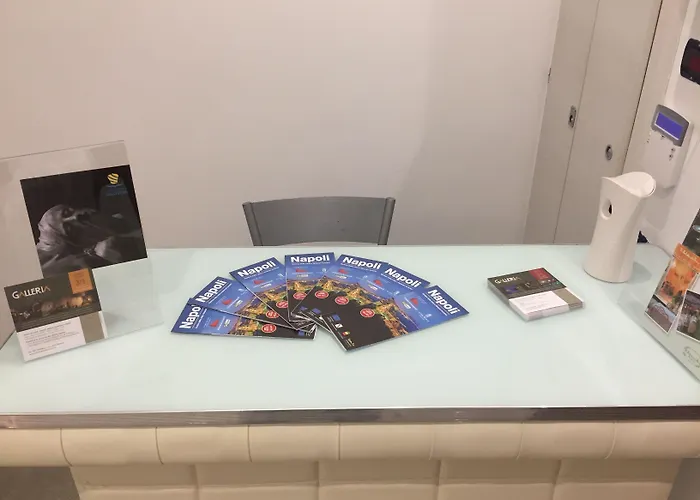 Prestige Bed and Breakfast Νάπολη